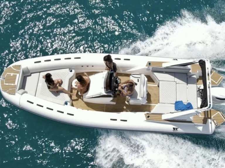 Bootverhuur Tiger 850 TOPLINE in Empuriabrava via SamBoat