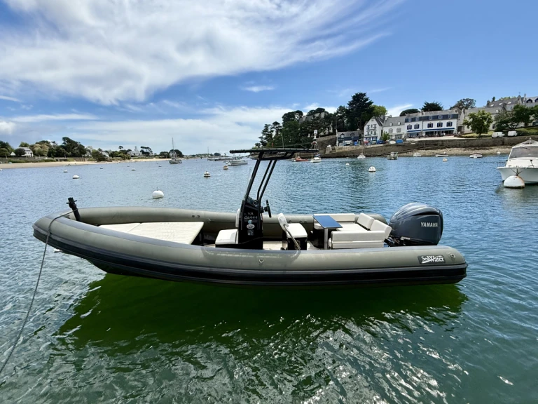 Bootverhuur Sea Water Sea Water Phantom 230 in Combrit via SamBoat