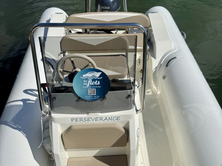 Huur een Capelli Tempest 570 in Combrit