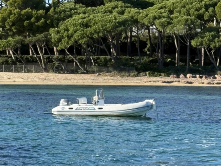 Huur Motorboot met of zonder schipper Capelli in Port Grimaud