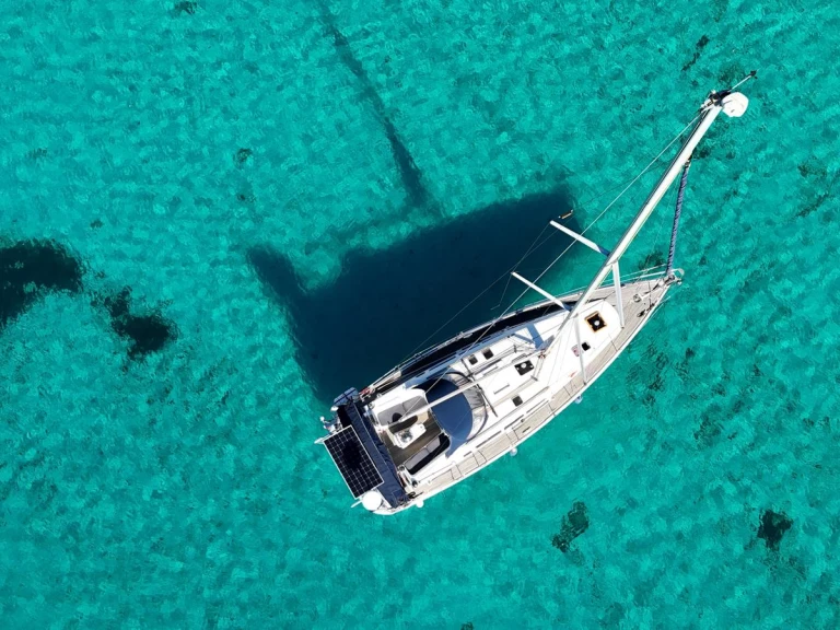 Bootverhuur Ibiza Town goedkoop Sun Odyssey 42i