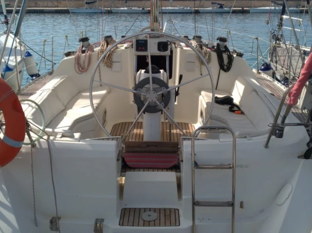 Bootverhuur Santa Maria di Leuca goedkoop Sun Odyssey 37.1