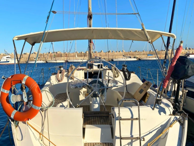 Bootverhuur Jeanneau Sun Odyssey 37.1 in Santa Maria di Leuca via SamBoat