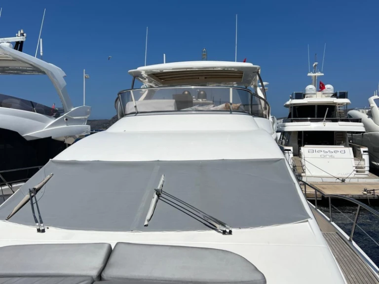 Huur een Azimut Azimut 70 in Bodrum