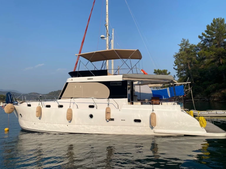 Bootverhuur Göcek goedkoop Motoryacht