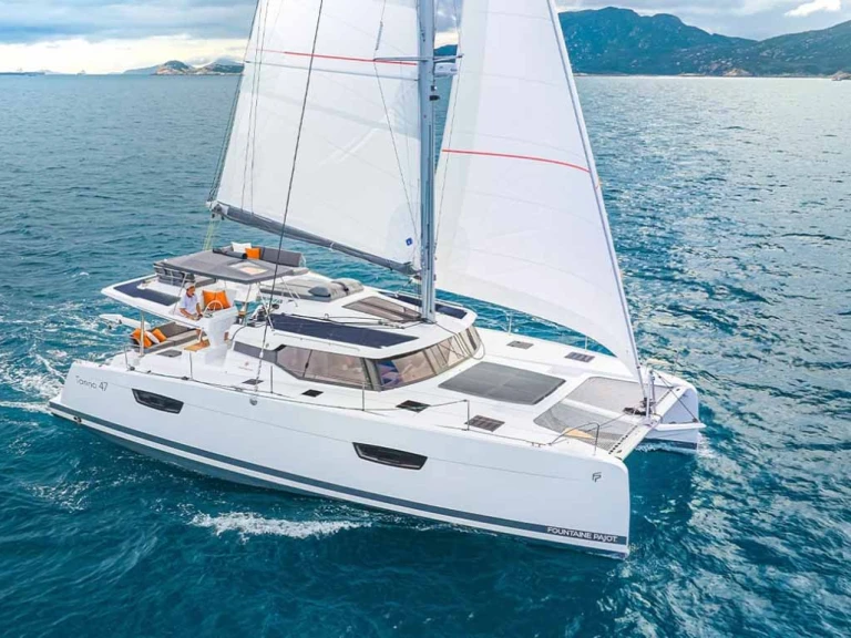 Bootverhuur Pula goedkoop Tanna 47