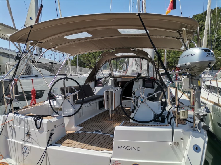 Jachthuur in Palma de Mallorca - Jeanneau Sun Odyssey 389 via SamBoat