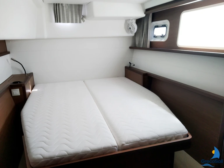 Bootverhuur Lagoon Lagoon 450 F in Paros (Eiland) via SamBoat