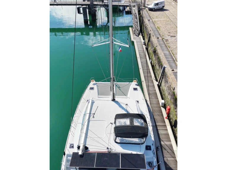 Bootverhuur Lagoon Lagoon 450 Sport[G] in Olbia via SamBoat