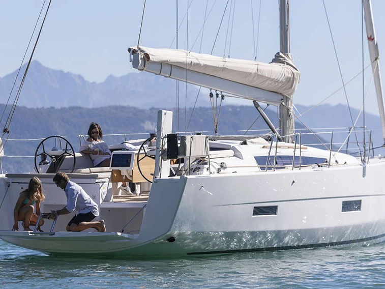 Bootverhuur Dufour Dufour 430 Grand Large in Paros (Eiland) via SamBoat