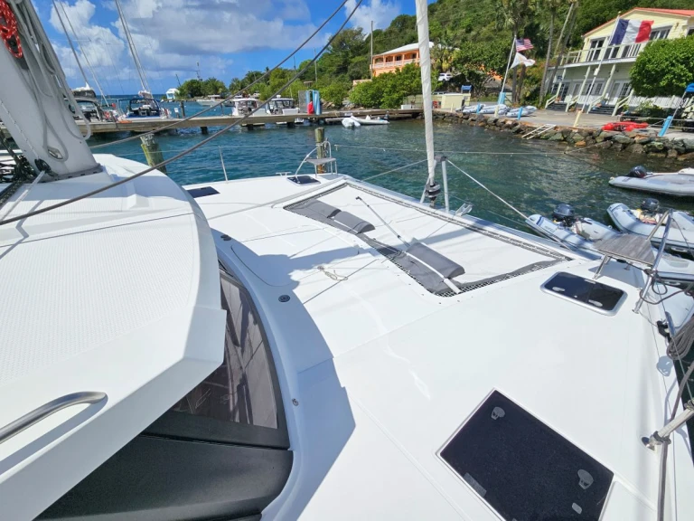 Huur een Fountaine Pajot Isla 40 in Frenchtown