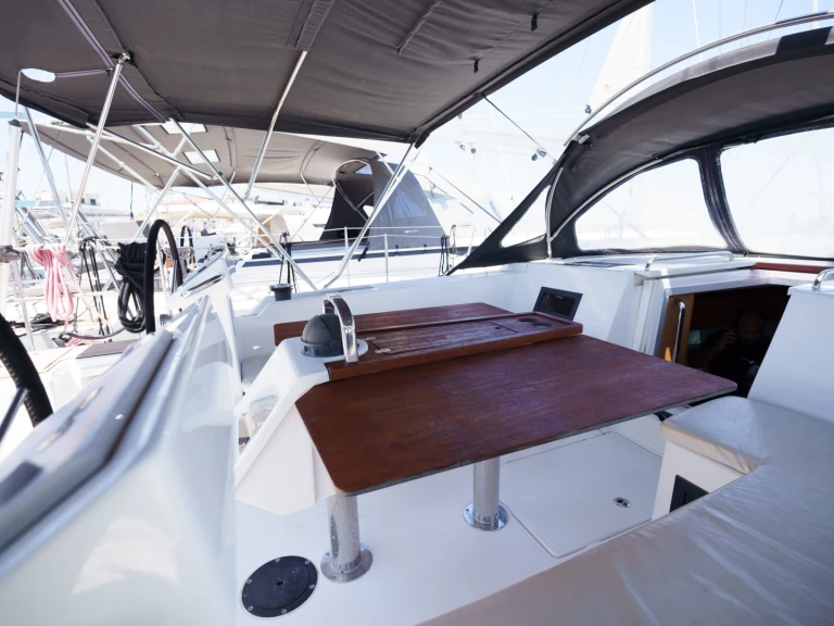 Verhuur Zeilboot in Lefkáda - Bavaria Bavaria C45