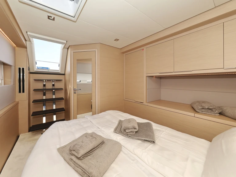 Verhuur Catamaran in Split - Lagoon Lagoon 55_5 Cabins