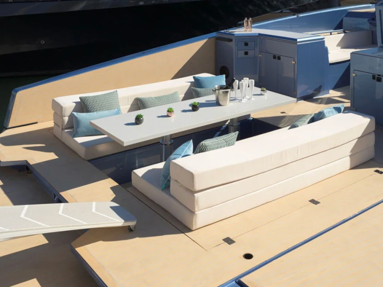 Bootverhuur Alium 42 S in Cannes via SamBoat