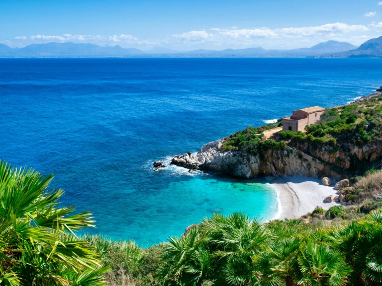 Huur een Altamarea Wave 19 in Castellammare del Golfo