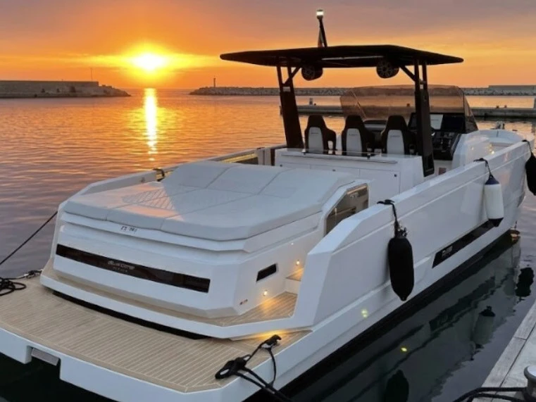 Verhuur Motorboot in Pozzuoli - De Antonio DE ANTONIO D36