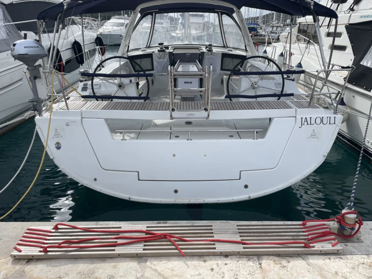 Verhuur Zeilboot Bénéteau met vaarbewijs