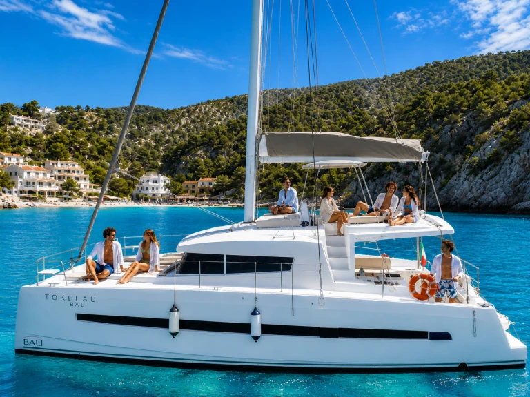 Huur Catamaran met of zonder schipper Bali in Es Jondal