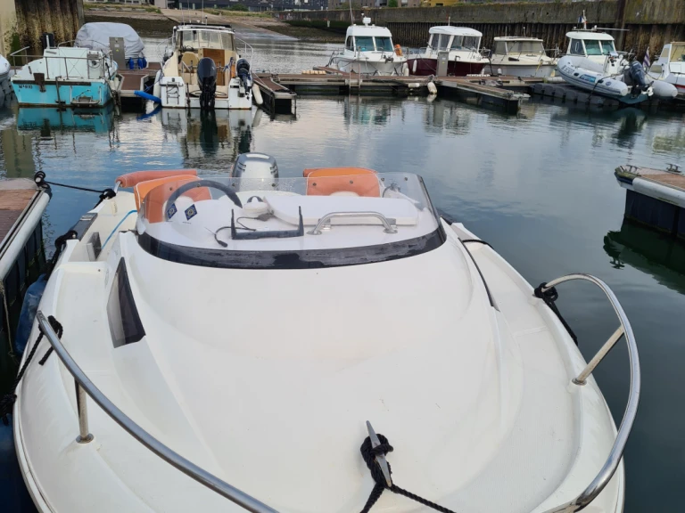 Bootverhuur Dunkerque goedkoop Quicksilver 470 Cruiser