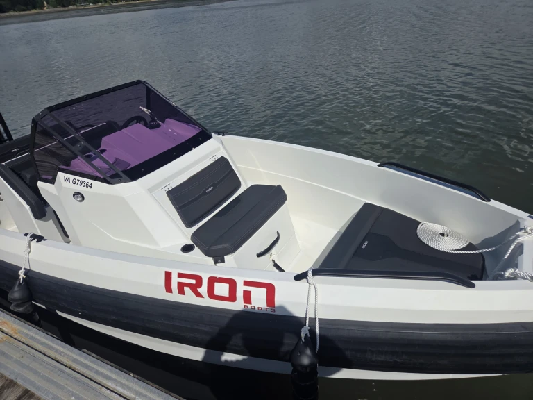 IRON BOATS  IRON 6.47 te huur van particulier of professional in Vannes