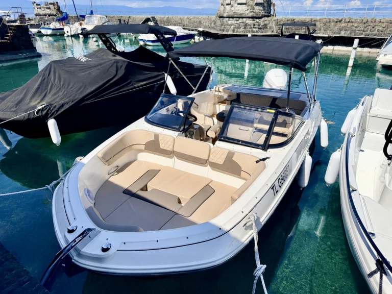 Jachthuur in Amphion-les-Bains - Bayliner VR5 OB via SamBoat
