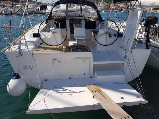 Verhuur Zeilboot Dufour met vaarbewijs