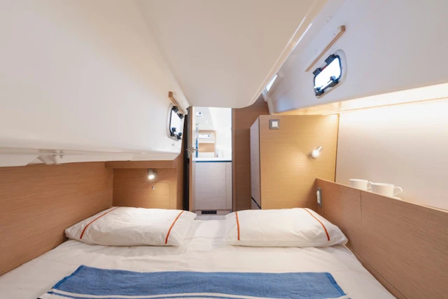 Zeilboot te huur in Cres voor de beste prijs