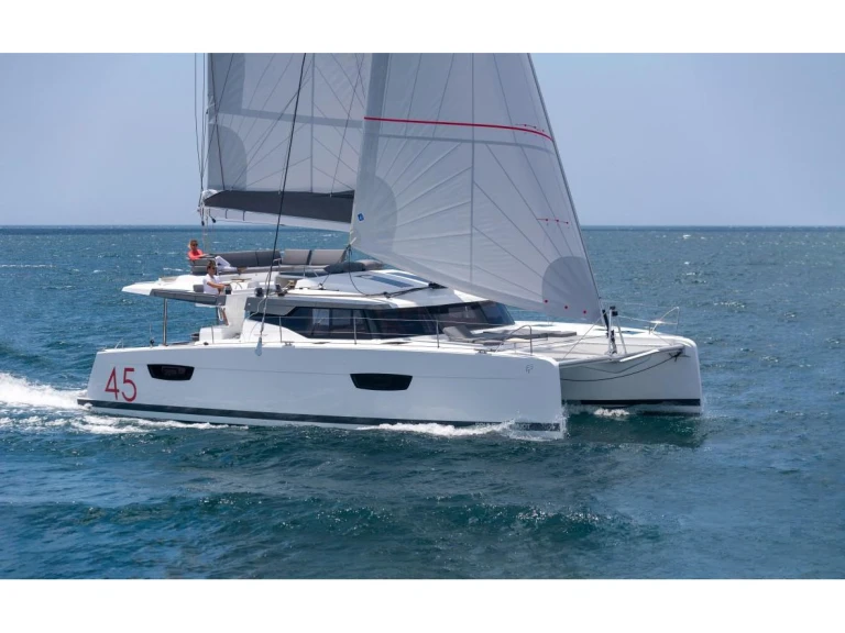 Huur een Fountaine Pajot Elba 45 S in Cogolin