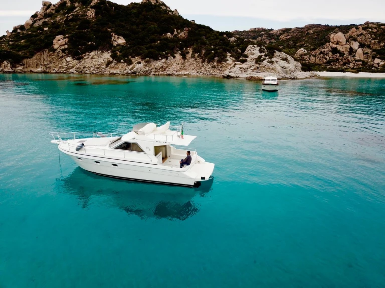 Bootverhuur Mochi Craft Mochi craft 33 Fly in Porto Turistico Palau via SamBoat