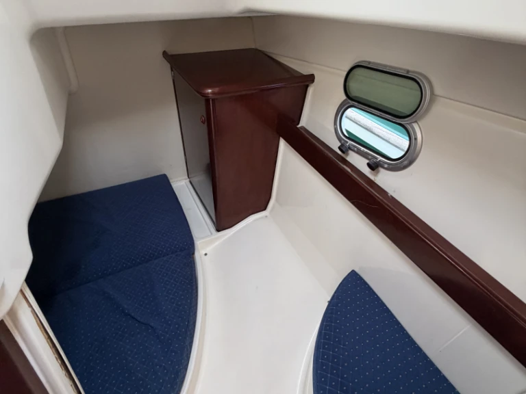 Motorboot te huur in Saint-Raphaël voor de beste prijs