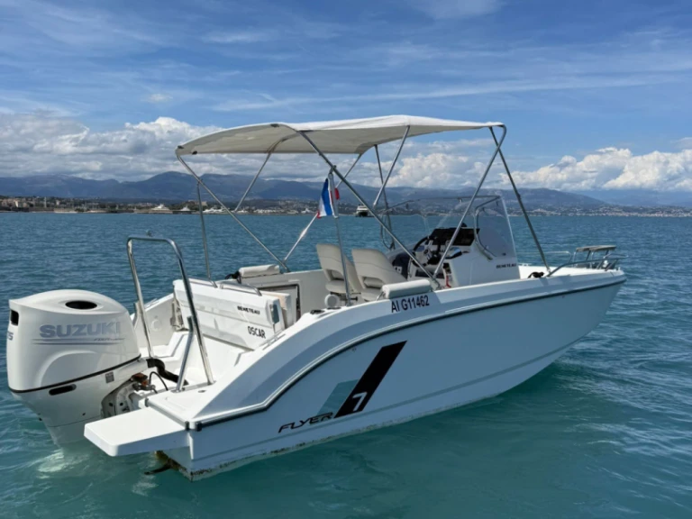 Bootverhuur Bénéteau Flyer 7 SPACEdeck in Antibes via SamBoat