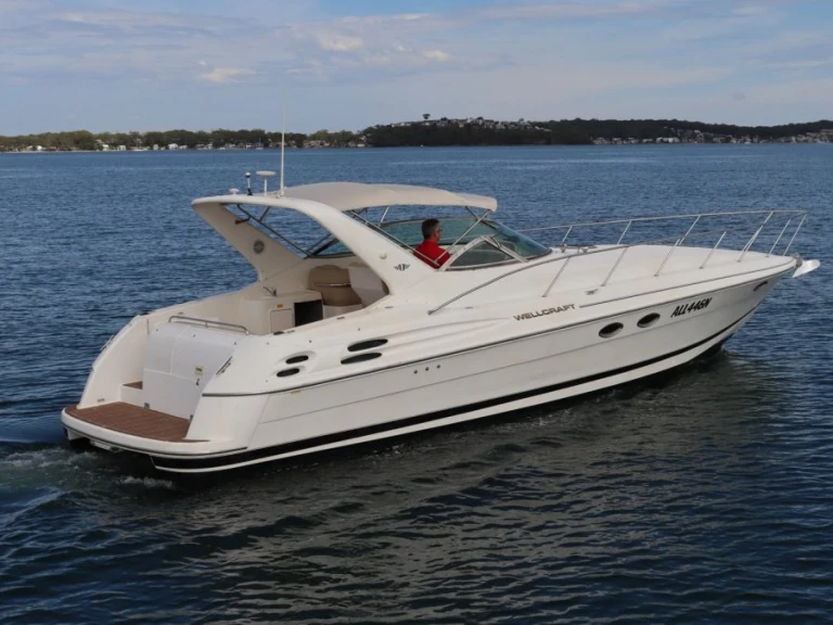 Huur Motorboot met of zonder schipper Wellcraft in Le Barcarès
