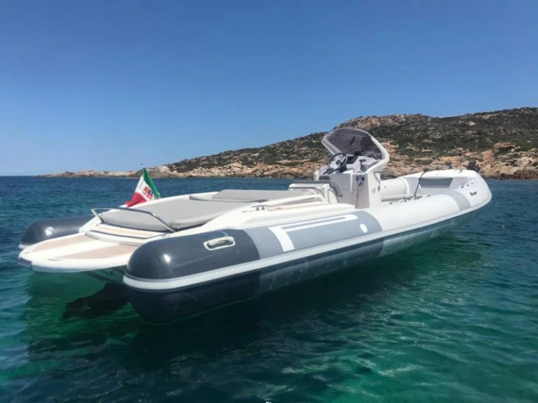Huur RIB met of zonder schipper Pirelli in Porto Turistico Palau