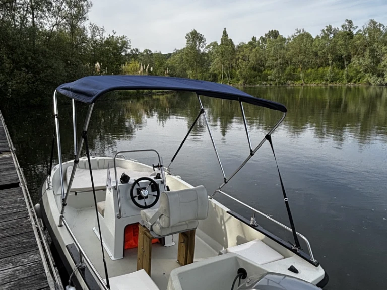 Motorboot te huur in Villennes-sur-Seine voor de beste prijs