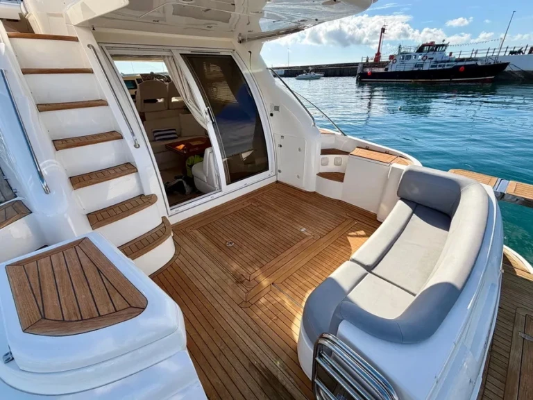 Verhuur Jacht in Antibes - Sealine F425 