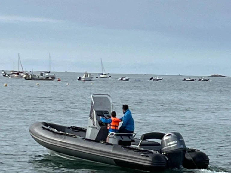 RIB te huur in Carantec voor de beste prijs