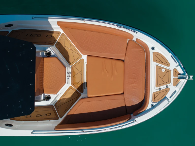 Huur een Nireus CL 620 in Zakynthos