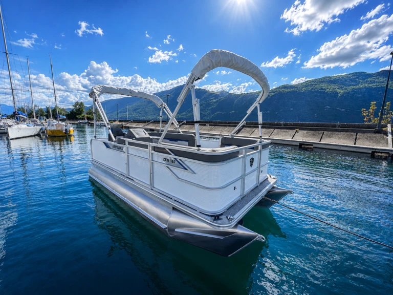 Motorboot te huur in Aix-les-Bains voor de beste prijs