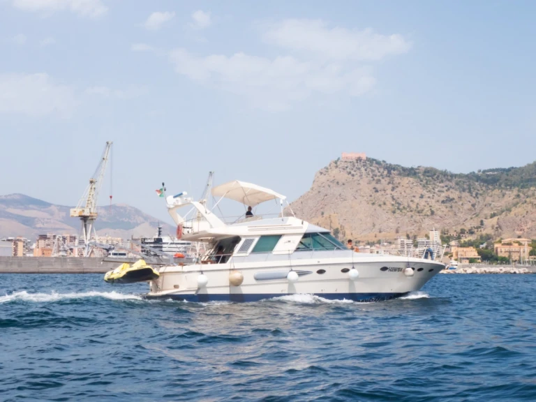Bootverhuur Palermo goedkoop flybridge