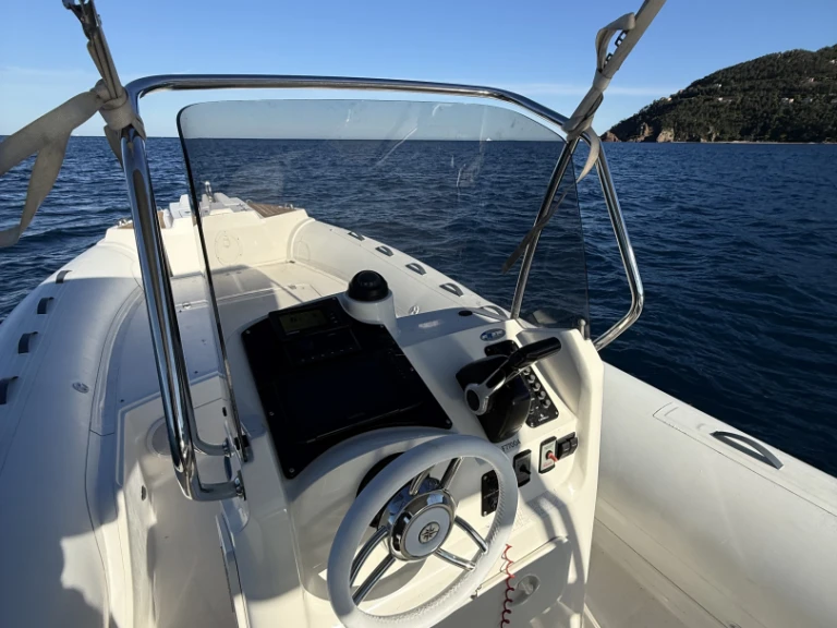 Jachthuur in Cannes - Capelli Capelli 700 Sun via SamBoat