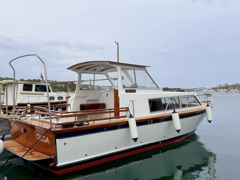 Motorboot te huur in Mahón voor de beste prijs