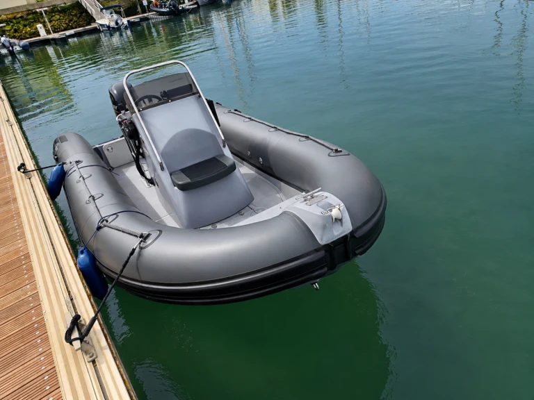 Bootverhuur Royan goedkoop Falcon 650