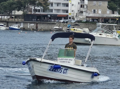 Reful marine Reful 490 open te huur van particulier of professional in Cavtat