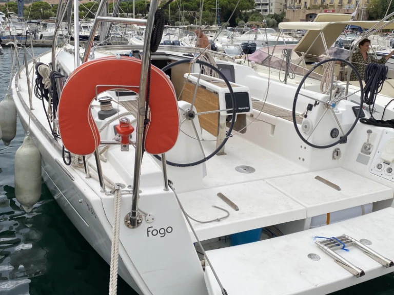 Bootverhuur Dufour Dufour 350 Grand Large in San Ciprianu via SamBoat
