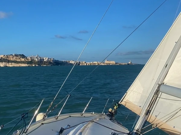 Huur Zeilboot met of zonder schipper Bénéteau in Vieste