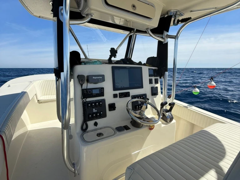 Huur een Allcustom All custom in Marina di Portisco