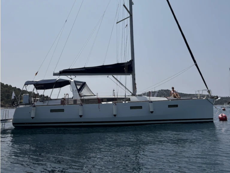 Bénéteau Oceanis 45 te huur van particulier of professional in Rogoznica