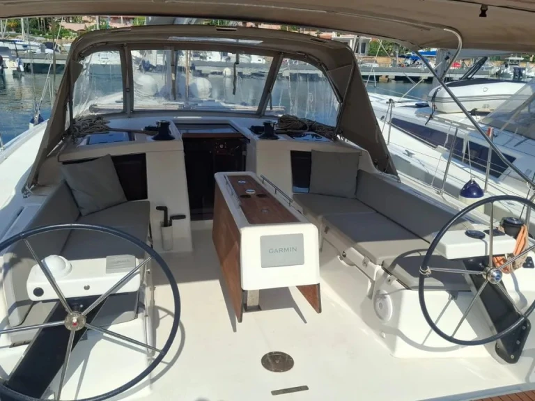 Verhuur Zeilboot in Cagliari - Dufour Dufour 430 Grand Large