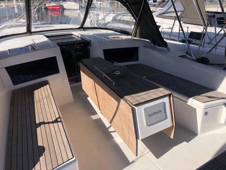 Bootverhuur Dufour Dufour 470 in Cagliari via SamBoat