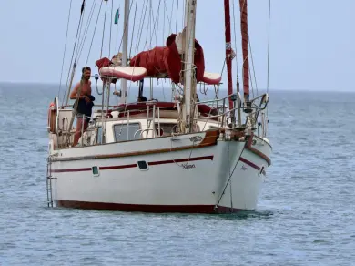 Bootverhuur endurance 43 in Portimão via SamBoat